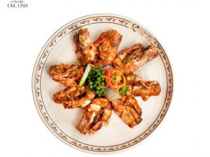 tôm sú cháy cạnh sốt mắm nhĩ