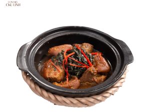 Giò heo kho riềng nghệ tươi